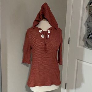 French Kyss cotton shirt hoodie size M in EUC